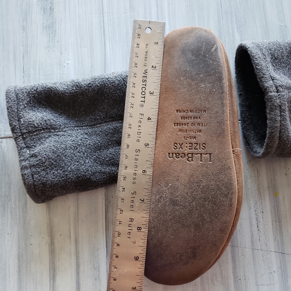 LL Bean winter indoor sleeper boots - Picture 4 of 6